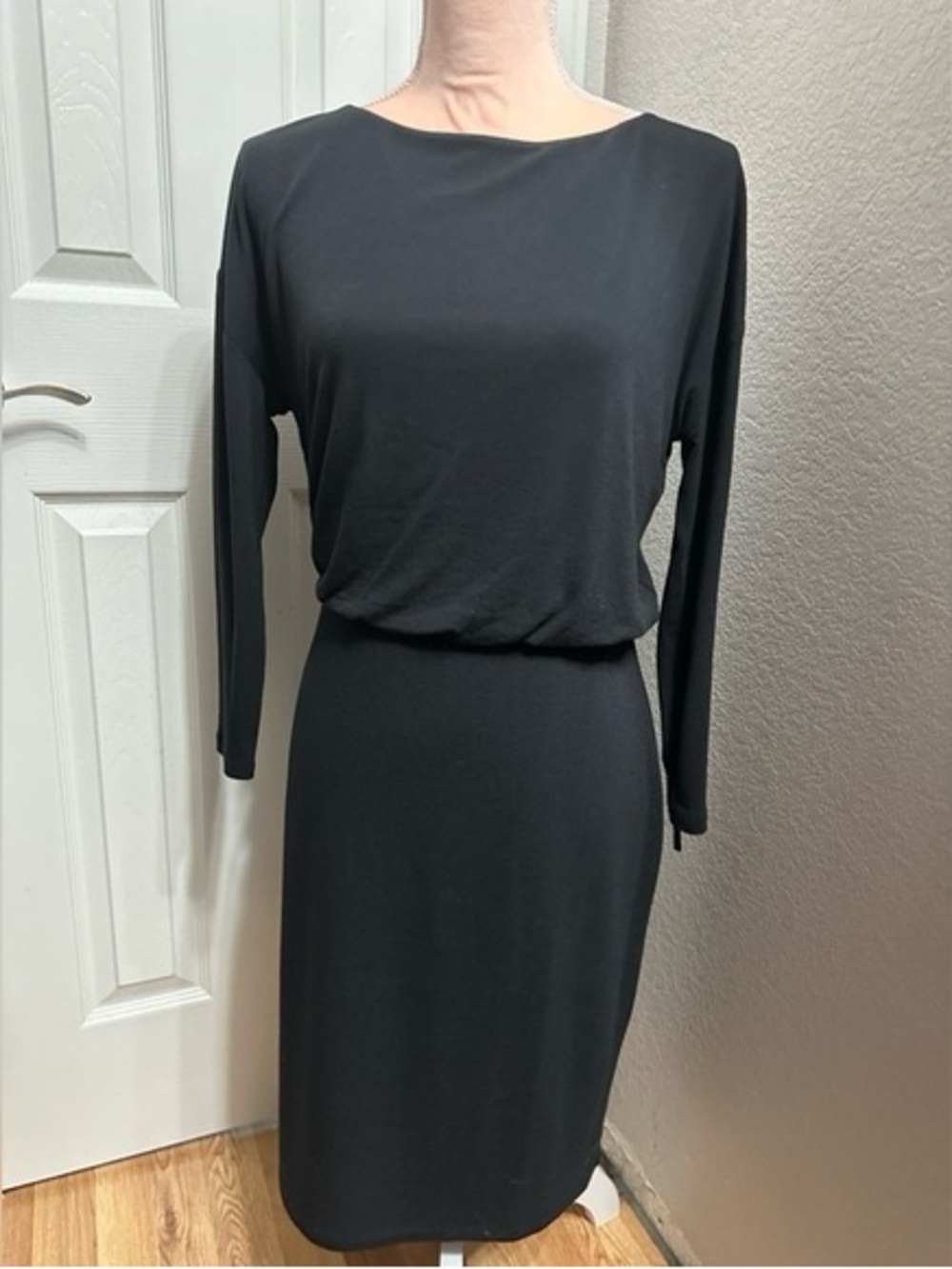 Ann Taylor Black Long Sleeve Knit Dress